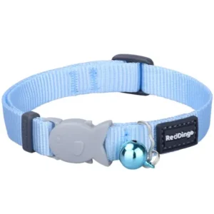 kassi kaelarihm pastelne sinine, classic pastel blue (red dingo) stiilse disainiga, kvaliteetne ja vastupidav kassi kaelarihm. turvapannal avaneb automaatselt tagades kassi ohutuse, kui kaelarihm millegi taha kinni jääb. eriti pehme ja kulumiskindel nailonrihm. pikkus reguleeritav. metallist kelluke lindude ja väikeloomade hoiatamiseks.