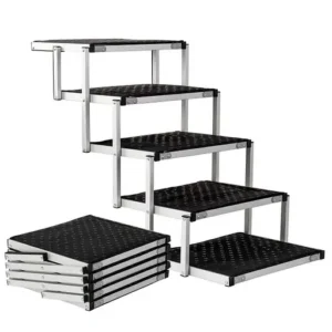 alumiiniumkarkassil trepp kandevõimega kuni 90 kg., kõrgus trepil 45 59 cm.